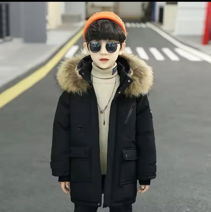 Нова куртка на хлопчика