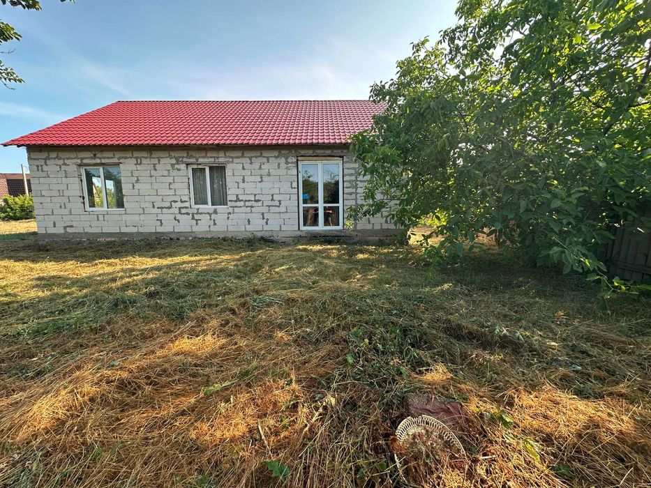 Продам капітальний житловий будинок, 10 хвилин від метро Індустріальна