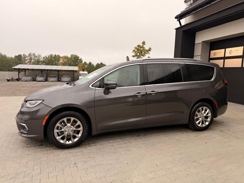 Chrysler Pacifica Chrysler Pacifica Limited L 3,6 V6 2021 LIFT