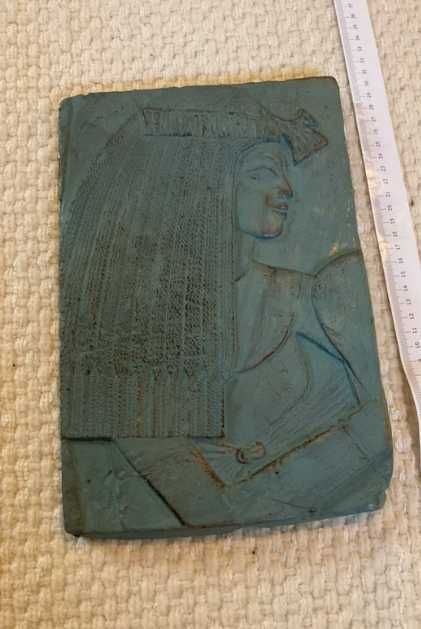 Moldura em cerâmica decorativa