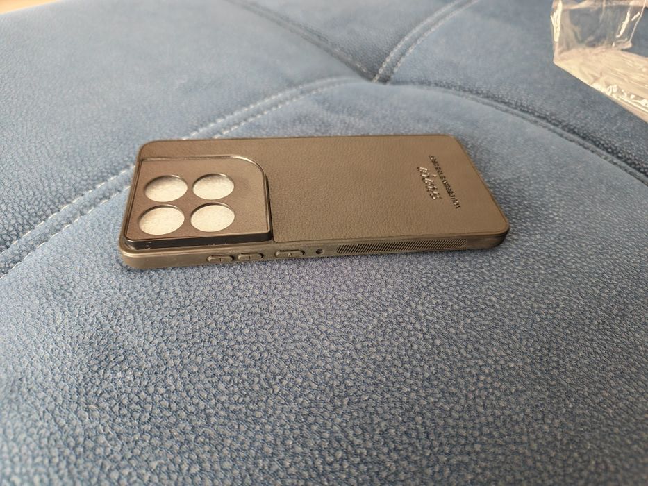Etui Motorola Edge 70. Nowe
