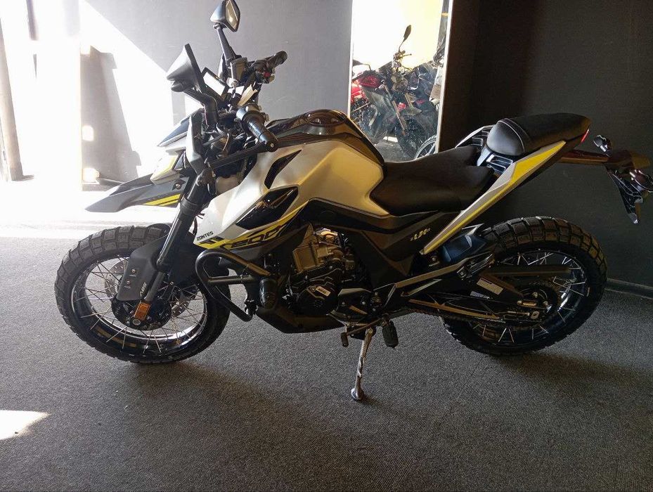 Мотоцикл ZONTES ZT200 U1