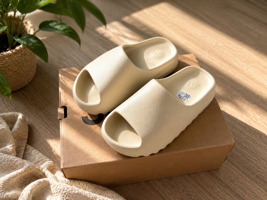 yezzy slide bone