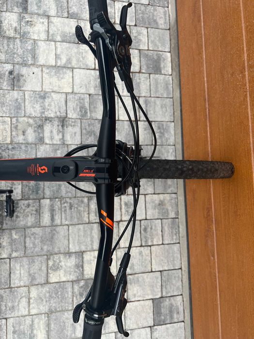Scott Scale 910, S – karbon, FOX, XT