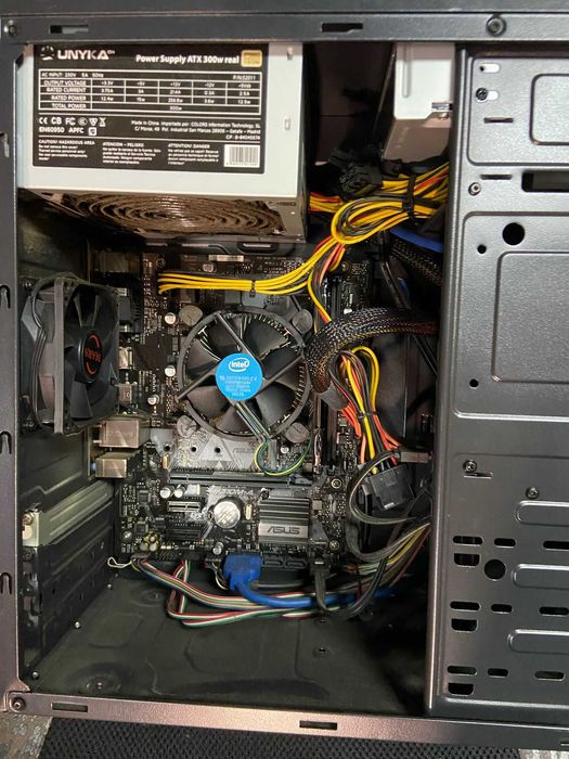 Setup, Torre mais ecrã