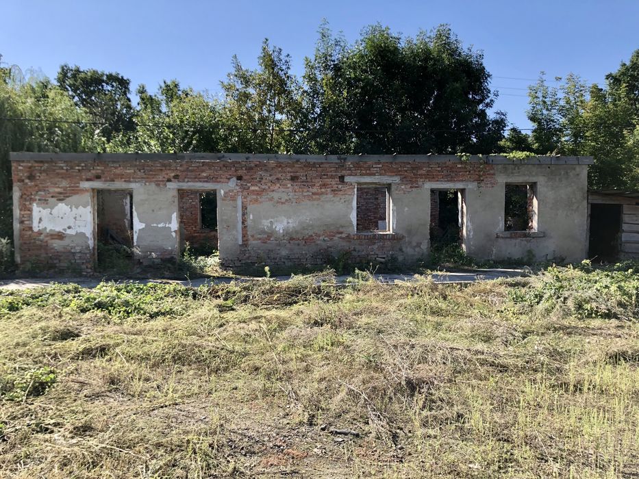 Продаж виробничої бази біля елеватора та залізниці!