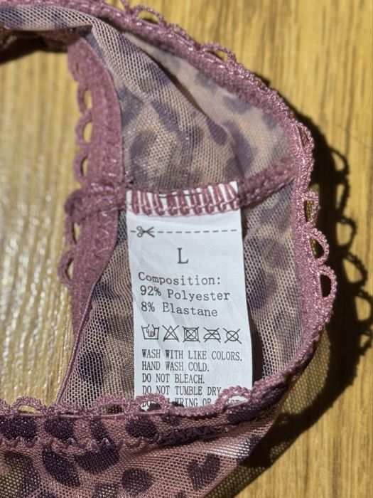 Жіночі трусики стрінги