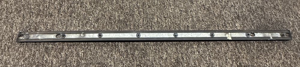 Przednia listwa chromowanego zderzaka Vw Golf mk1.