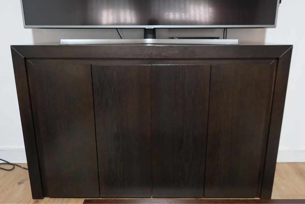 Movel de apoio, sala de jantar.