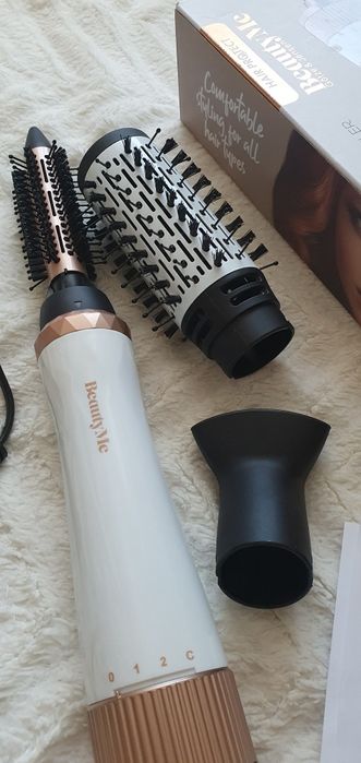 Nowa lokówko-suszarka