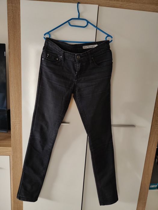 Spodnie markowe sukienki zwykle