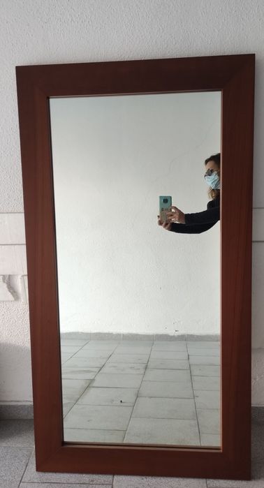 Espelho em nogueira 1,30x0,70