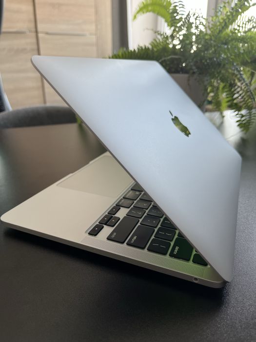 Macbook Pro M1 16/512GB