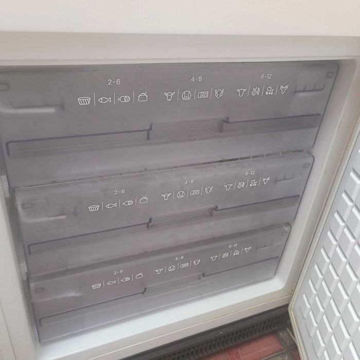 Холодильник Siemens