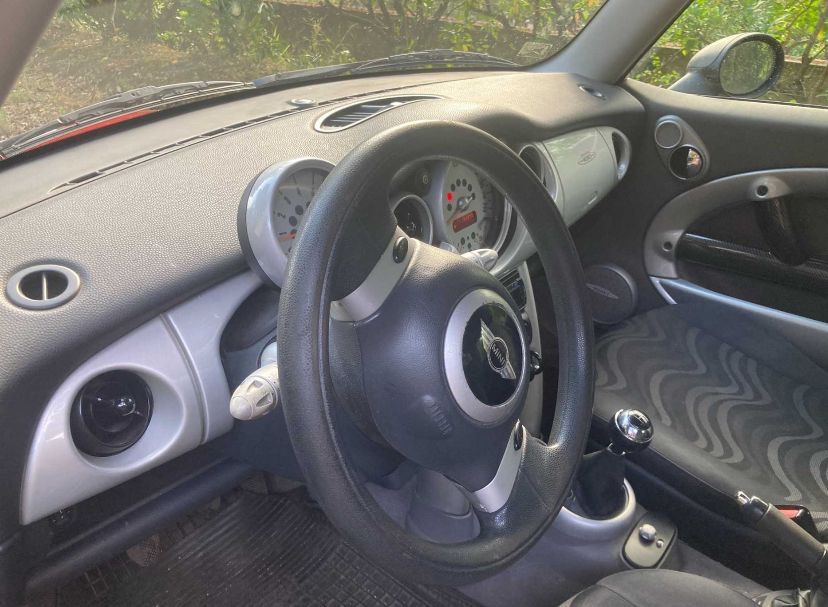 Mini Cooper 1.6 Gasolina | 2002 | Kit John Cooper