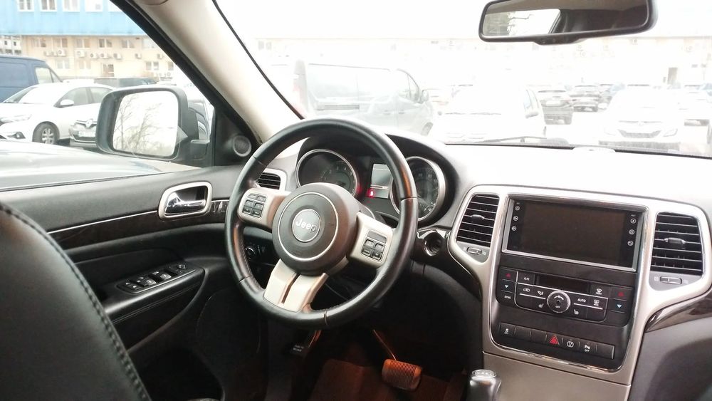 Jeep Grand Cherokee Jeep Grand Cherokee 2013 roku gotowy do jazdy