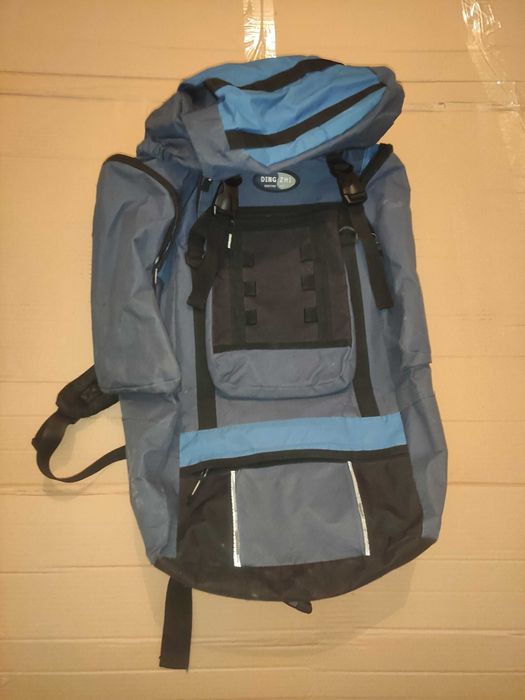 Рюкзак вмісткий 7 карманів заміри на фото