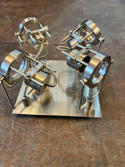 Candeeiro teto com 4 lampadas