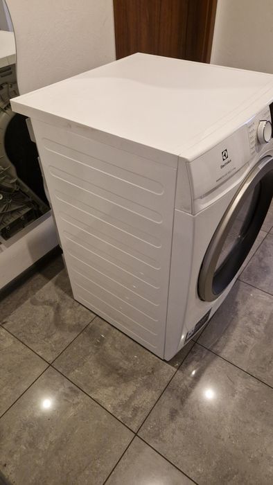 Suszarka Electrolux Perfect care 800 na części lub do naprawy