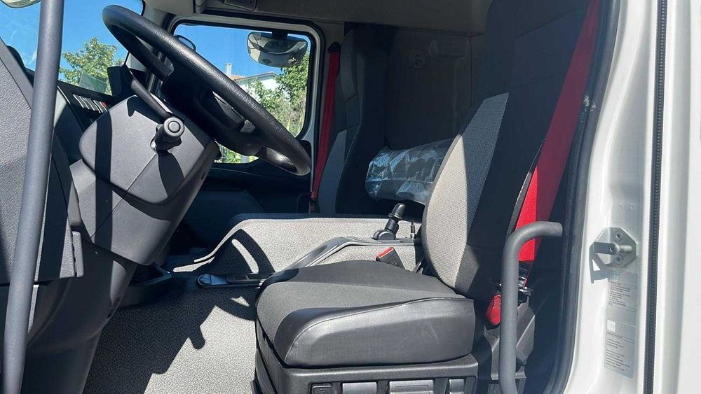 Camião 19T Renault Wide 320, 469000km