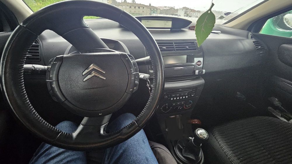 Citroën C4 1.6 Impecável