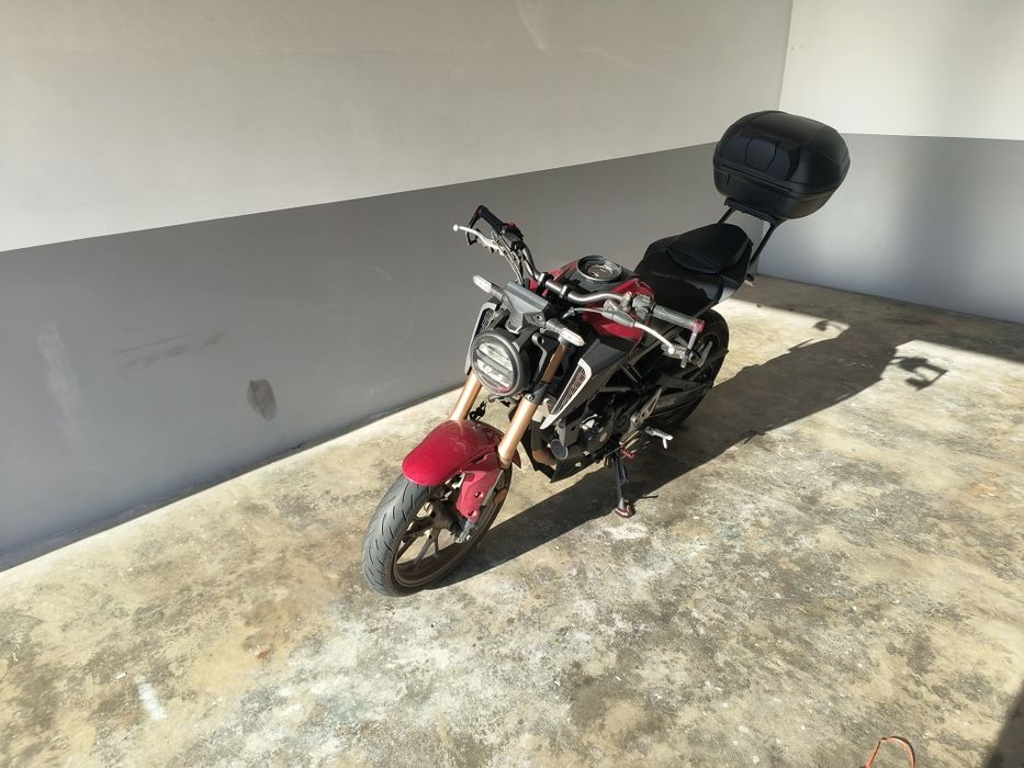 Honda CB 125 R 2023