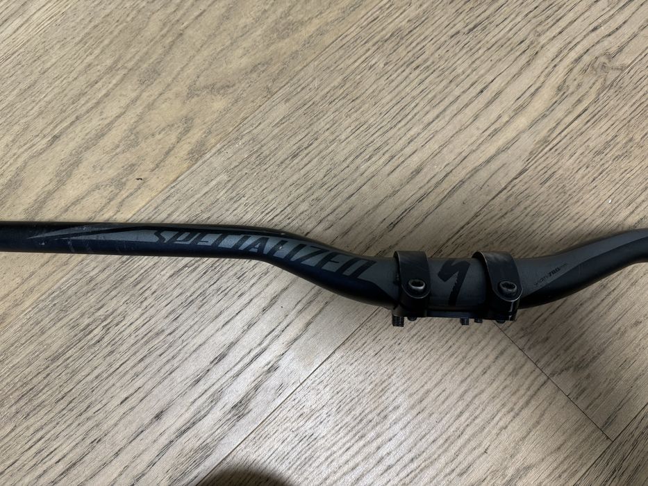 Kokpit zintegrowany, do dh. Demo 8