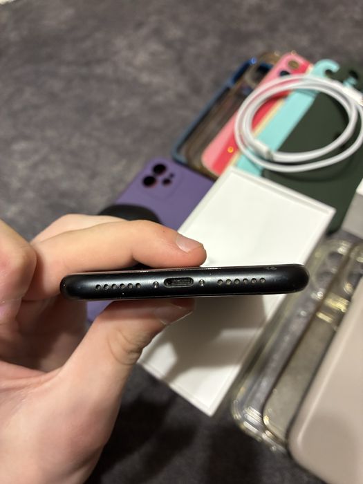 Iphone Xr з комплектом