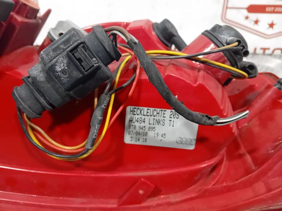 Farolins Direito Audi A5 8T0945095 8T0945096 Original