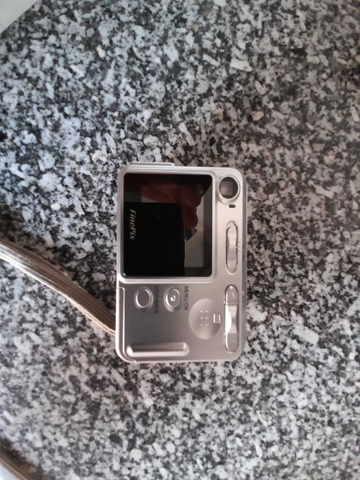 Máquina  Fotográfica  Fugifilm 4.1 megapixel