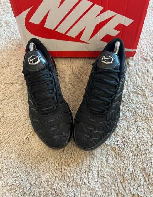 Nike Air Max Plus TN czarny EU 37.5