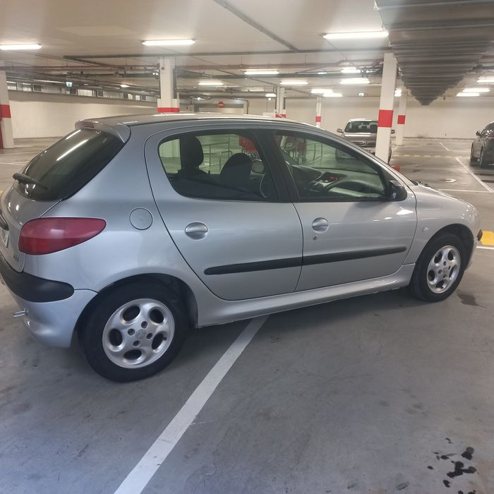 Peugeot 206 [gasolina e GPL ]