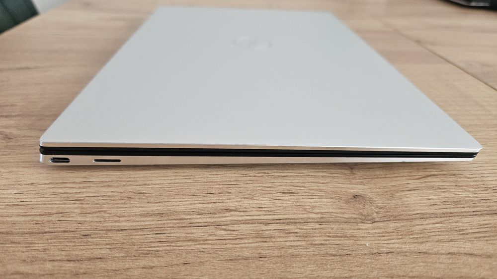 Dell XPS 13 9300 i5-1035G1/8 GB RAM/SSD 512 GB Windows 11 Pro