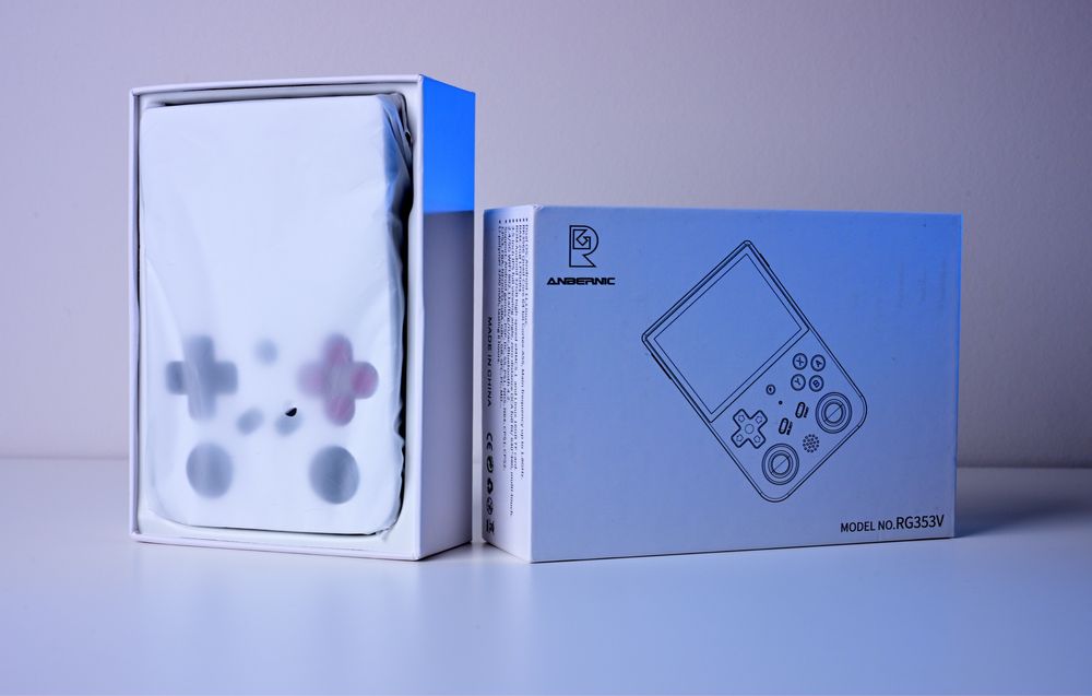 中古品　ANBERNIC RG353V クリアパープル ANBERNIC RG353V купить недорого на OLX.ua