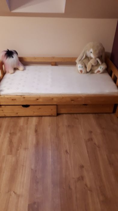 Łóżko młodzieżowe, lub dla dziecka