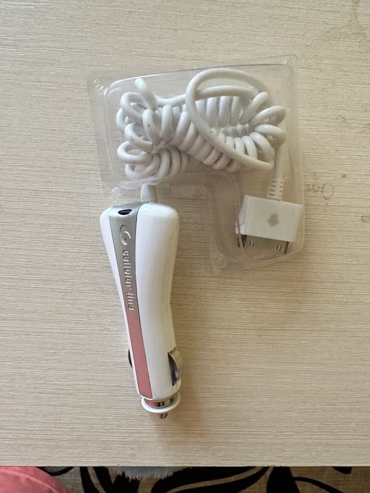 Зарядне для авто для iphone 3g/3gs/4s/4/ipod/ipad cellular line