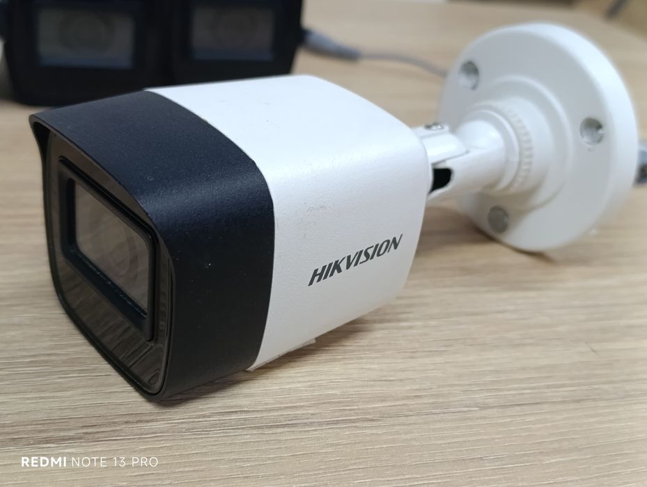 Камера відеоспостереження Hikvision