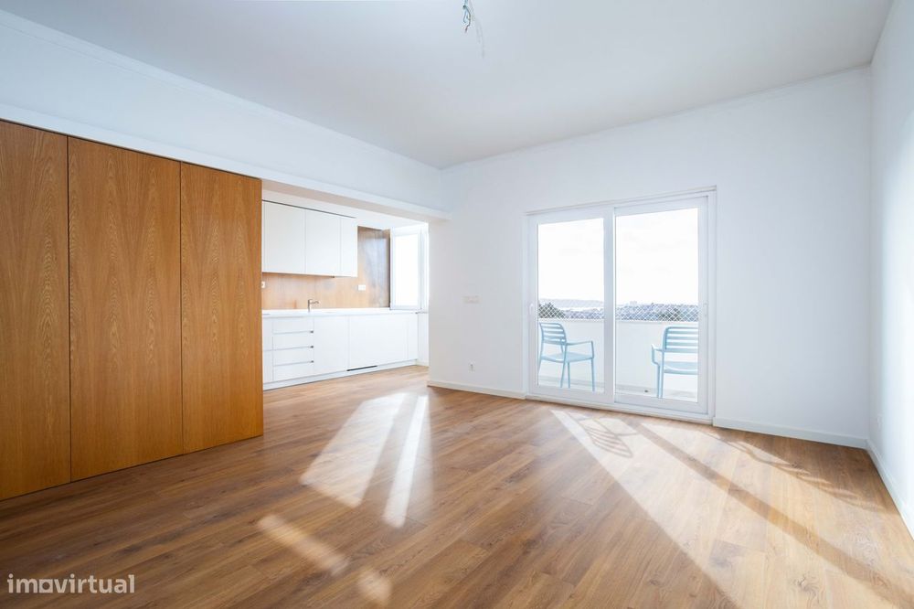 Apartamento T2 em Campo de Ourique