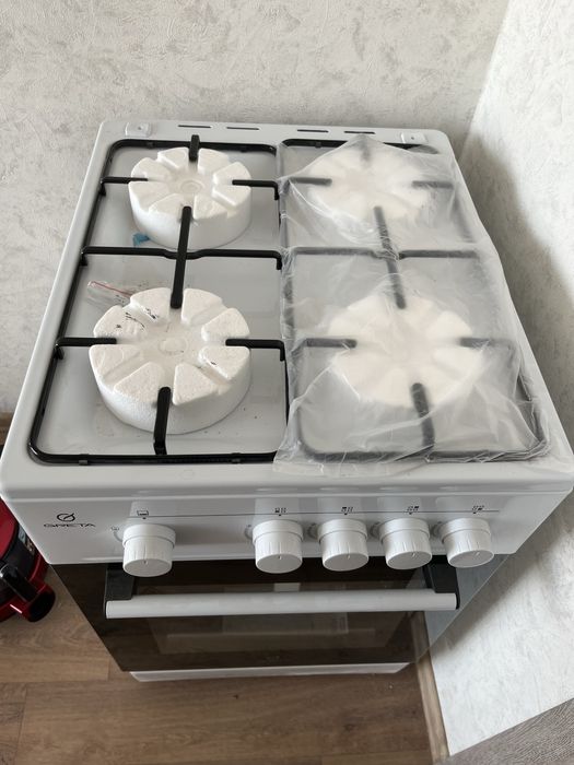 Нова газова плита  Greta