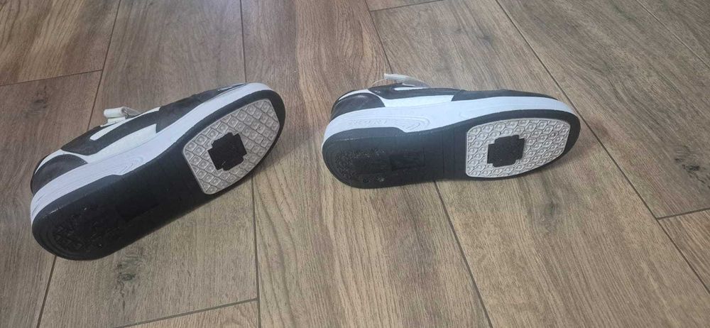 Продам взуття чоловіче