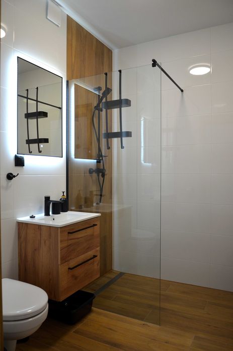 Apartamenty z balkonem i widokiem na jezioro !!