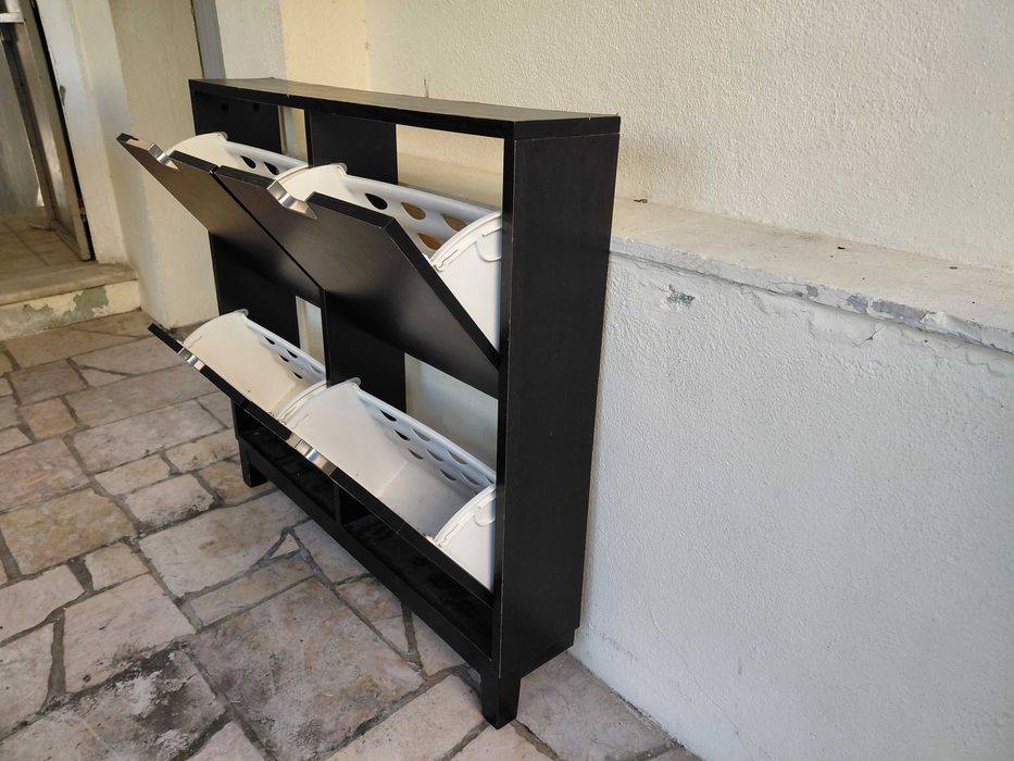 Sapateira em Madeira com 4 Portas