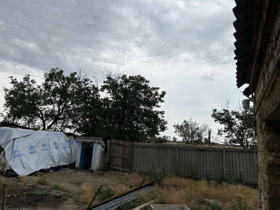 Продам будинок під ремонт