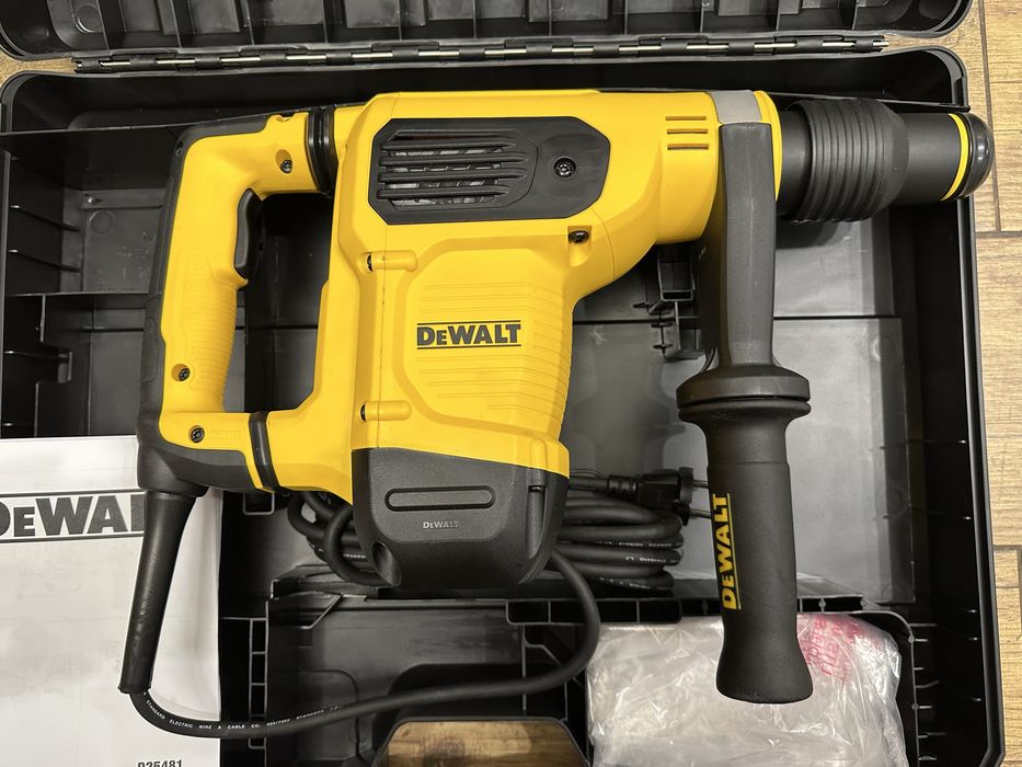 Młotowiertarka, młot SDS-Max DeWalt D25481 z 2025r. | walizka transportowa