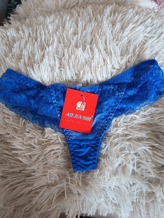 Nowe Piękne majtki stringi koronkowe M  niebieskie