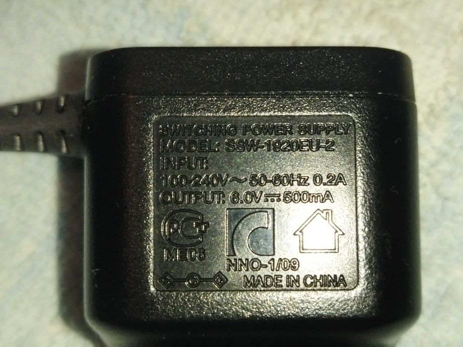 Зарядное устройство бритвы,триммера Philips 6-15V 400-500mAh.