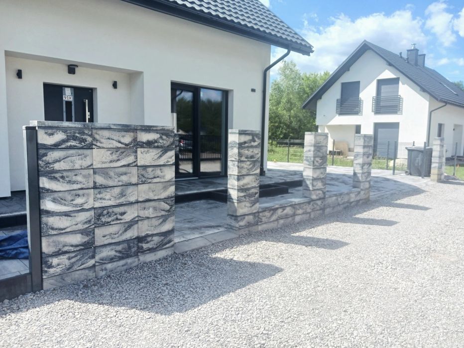 Montaż ogrodzeń, ogrodzenia panelowe
