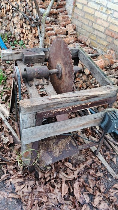 Циркуярна пила, робочій стан