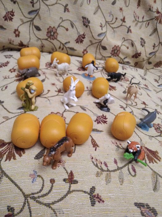 Игрушки kinder natoons, киндер MAXI и другие