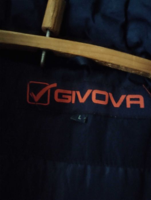 Продам куртку зимову чоловічу розмір L